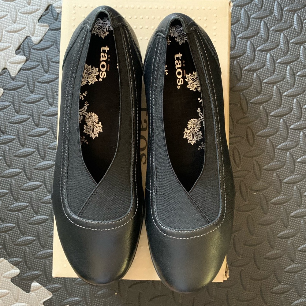 Taos Women’s Lilli Flat